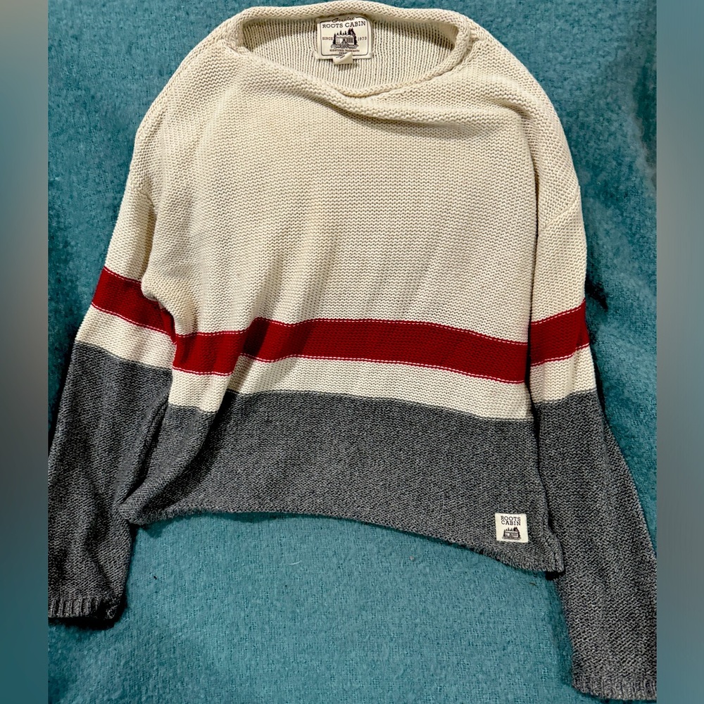 ROOTS Cabin Knit Sweater with Red stripe, cream and grey. Size XS, roll neck